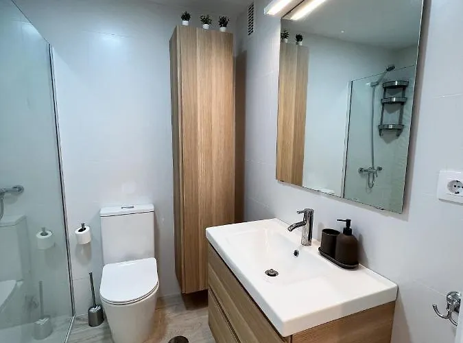 Cozy House - - Parking - Wifi شقة تريفة