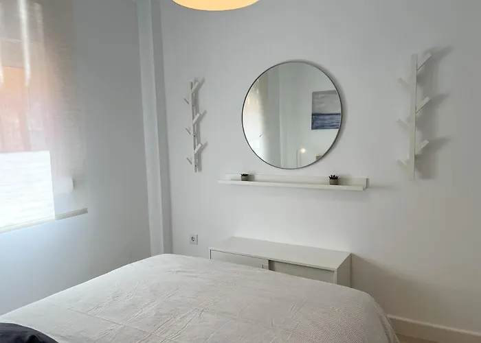 Cozy House - - Parking - Wifi شقة